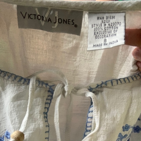 100% Cotton Bell sleeve gardener blouse - Picture 7 of 7